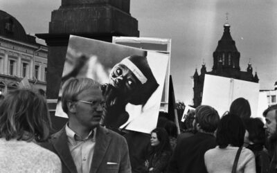 Etelä-Afrikan apartheidin lopettaminen: Talous, kylmä sota ja apartheidin vastustaminen Suomessa